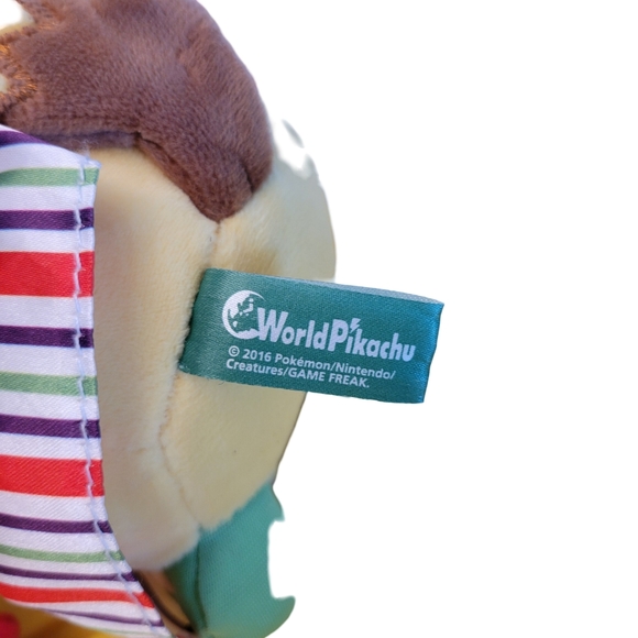 Pokemon Center Original Plush Doll Dutch (Netherlands) Pikachu - Picture 4 of 5